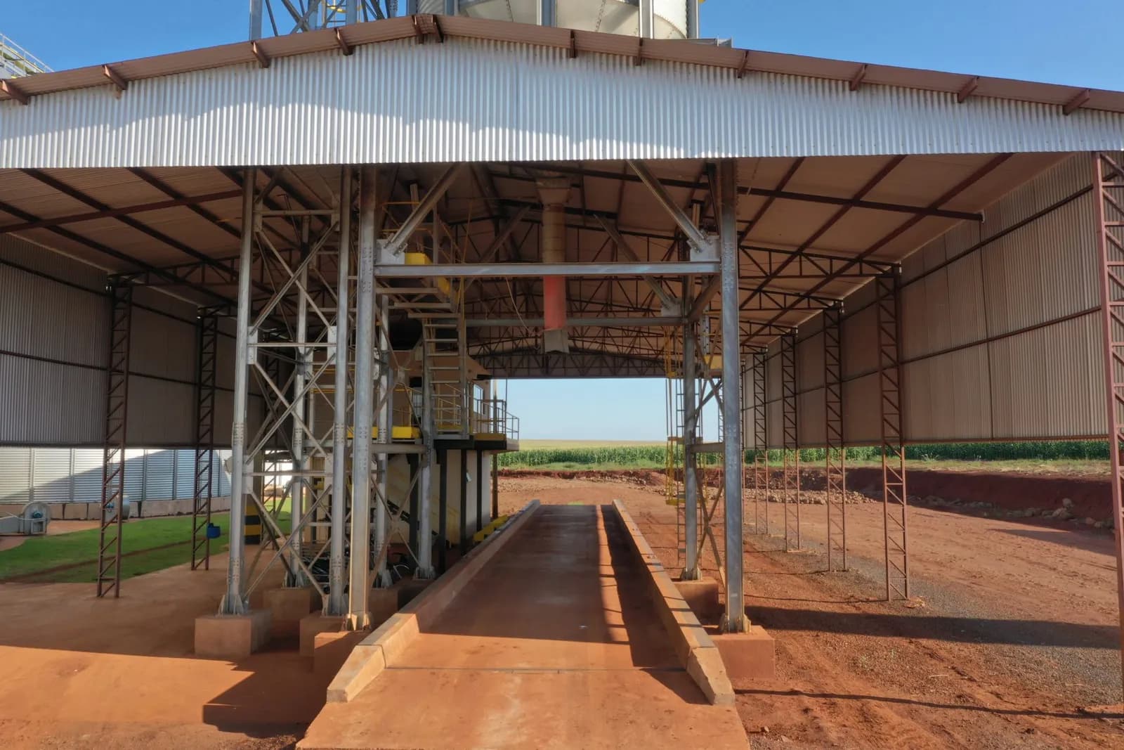 Unidade de Armazenagem – Fazenda Betel – foto 4 da obra