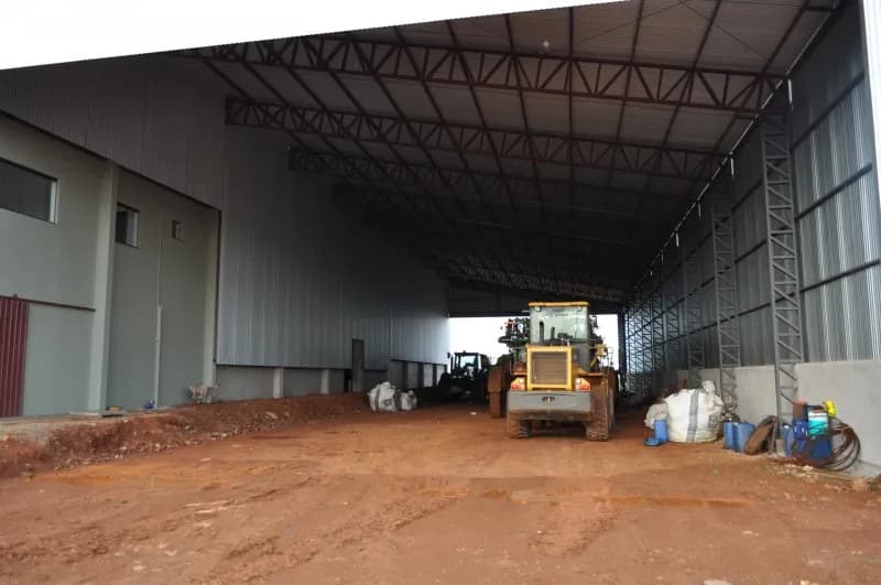 Barracão p/ maquinários – foto 5 da obra