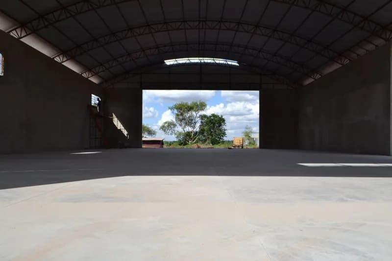 Construção Barracão – foto 1 da obra