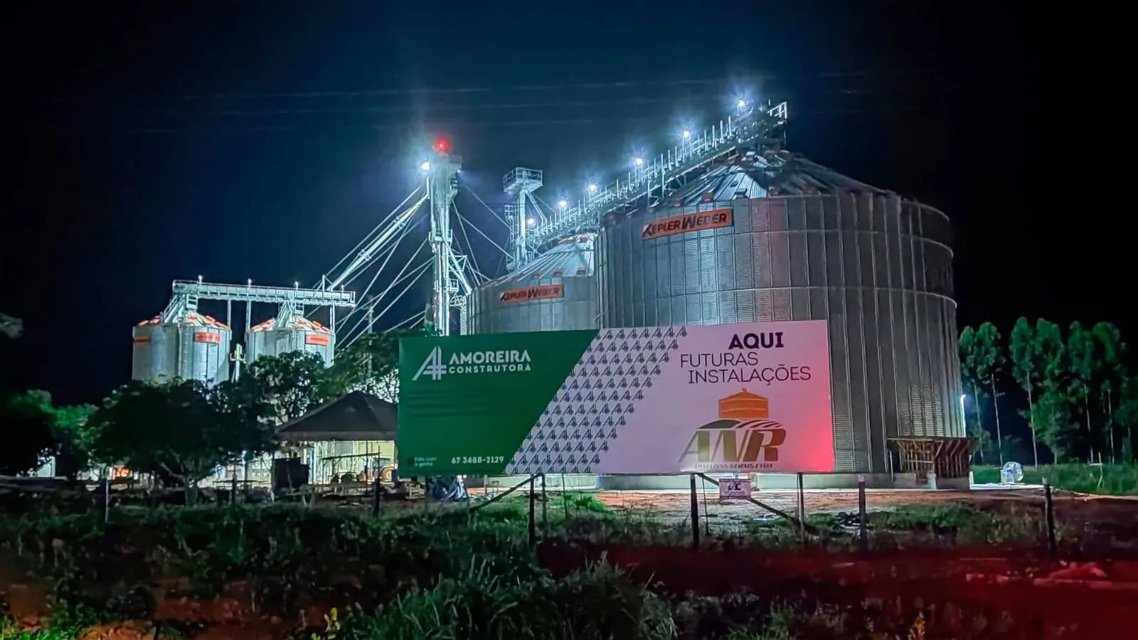 Unidade de Armazenagem de Grãos – ANR – foto de capa da obra